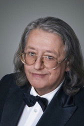 Aleksandr Gradskiy as himself (uncredited)