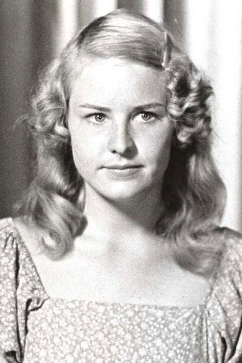 Joan Goodfellow as Dixie