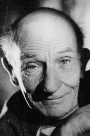 Sinoël as L'armateur