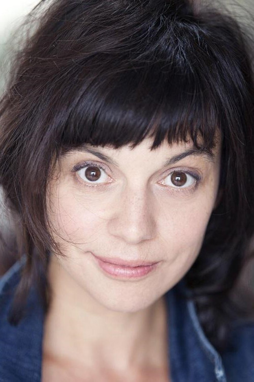 Céline Milliat-Baumgartner as La femme médecin