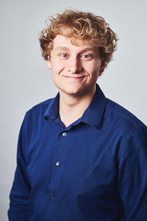 Drew Crosby as Derek Crosby