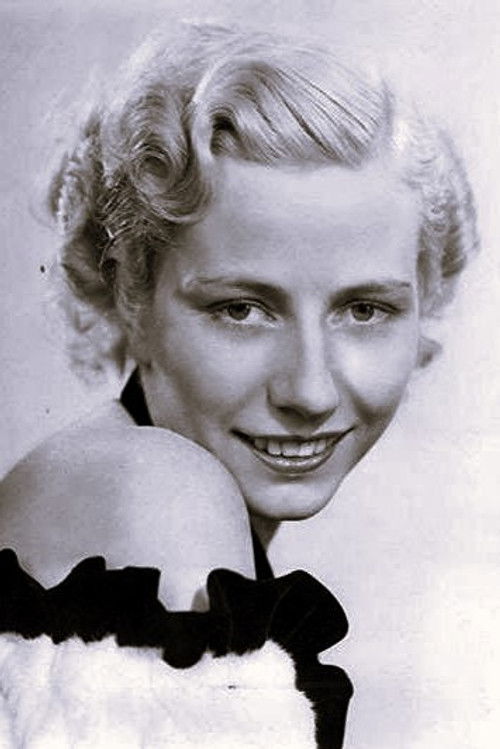 Mabel Todd as Cindy