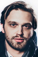 Eric Michaels as Liam Graham