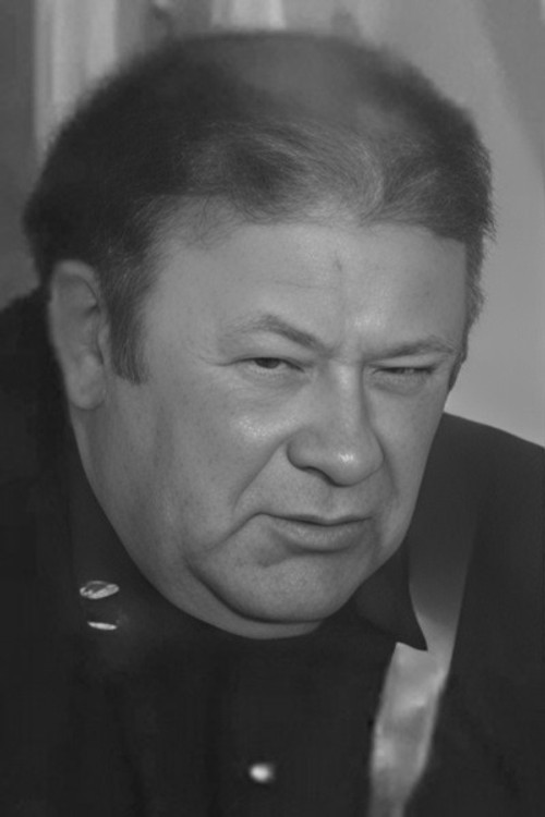 Mairbek Tsikhiyev as 