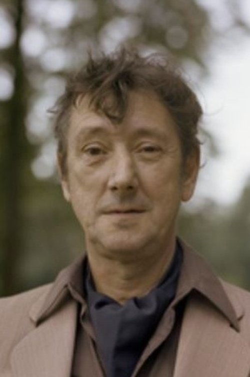 Albert Mol as Daan