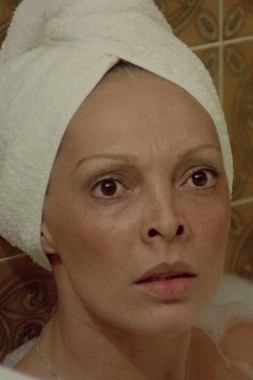 Beni Cardoso as Yana Yuma