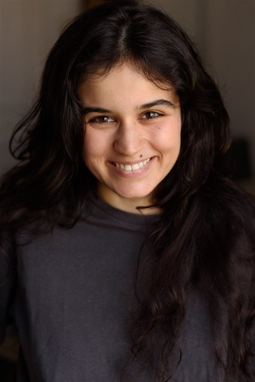 Iliana Belkhadra as Nicole Perez (15-20 years old)