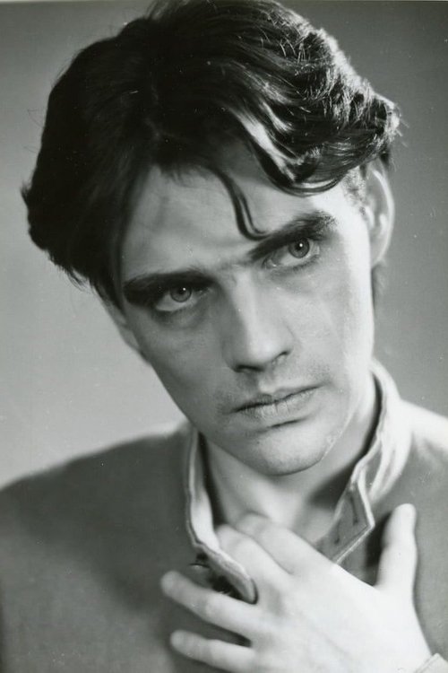 Dmitri Pisarenko as Nikolay