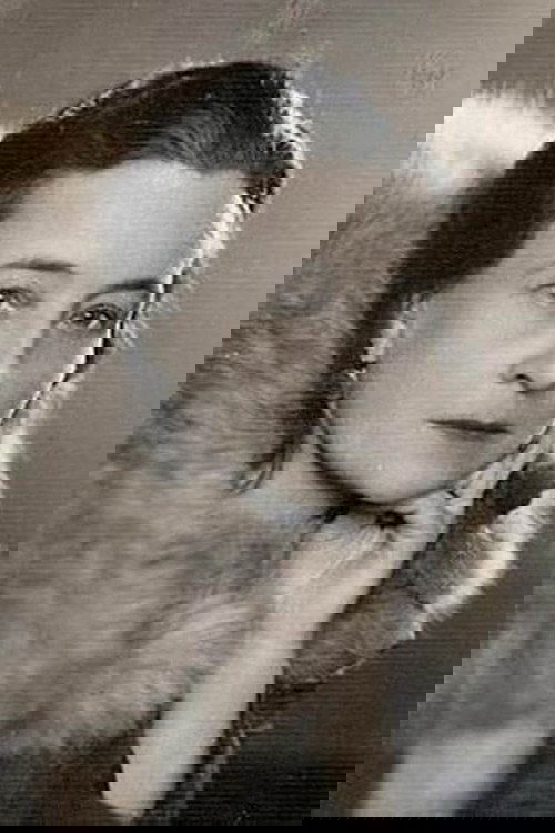 Sofiya Giatsintova as Varvara Mikhaylovna Petrova