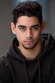 Nicolas Salgado as Lenny