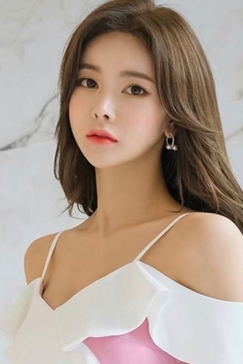 Shin Sae-rom as Hee-yeon