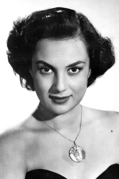 María Elena Marqués as Navajo Girl