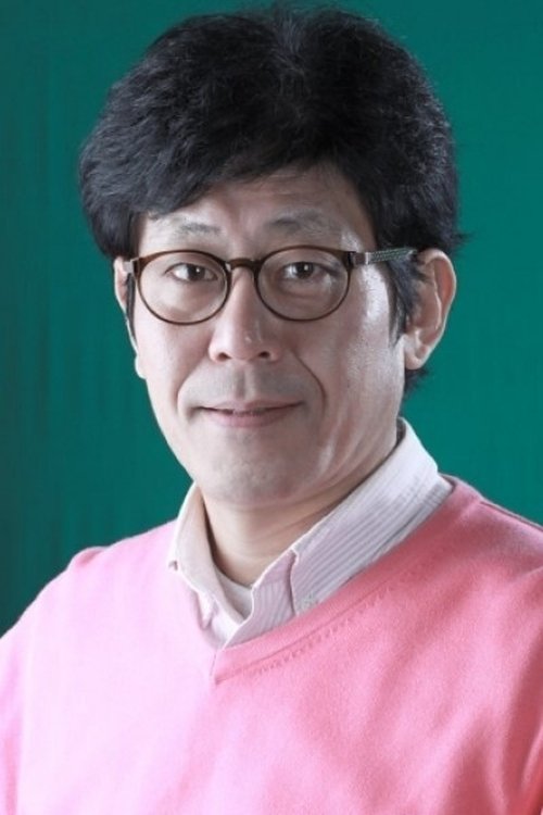 Han Seong-sik as 