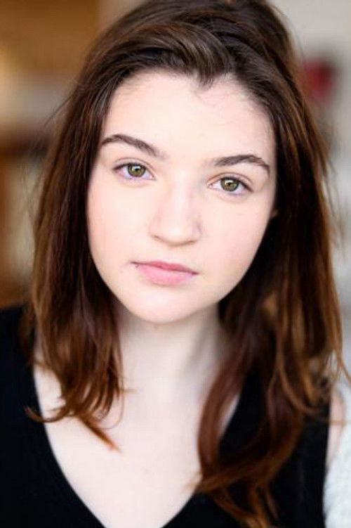 Elizabeth Tremblay-Gagnon as 