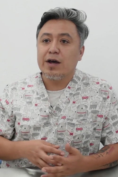 Joaquín López Millán as Self