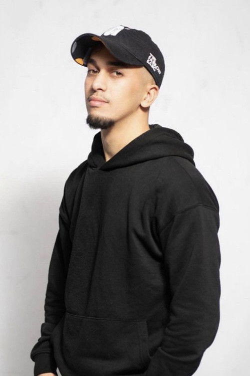 Omar Bentaleb as Omar