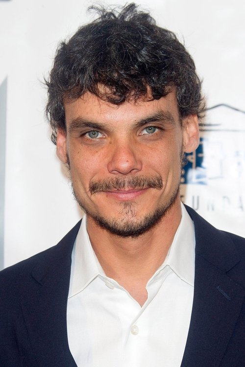 Críspulo Cabezas as Linko