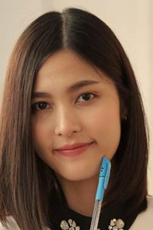 Pitchaya Sukphat as Tat