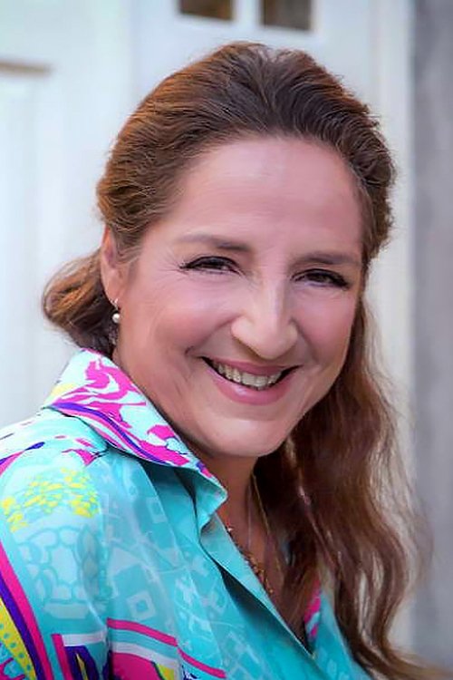 Arietta Moutousi as Μαίρη