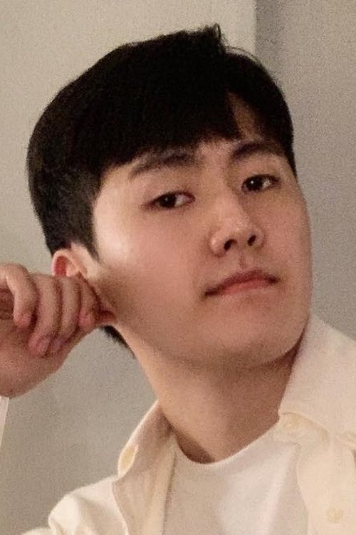 Jeon Jun-young as Student