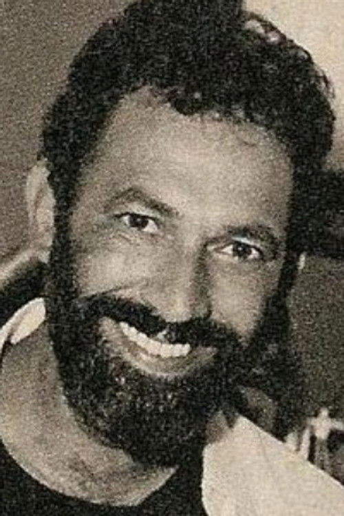 Cláudio Cunha as Himself