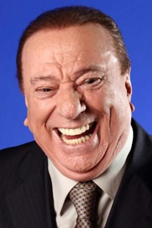 Raul Gil as Raul Gil