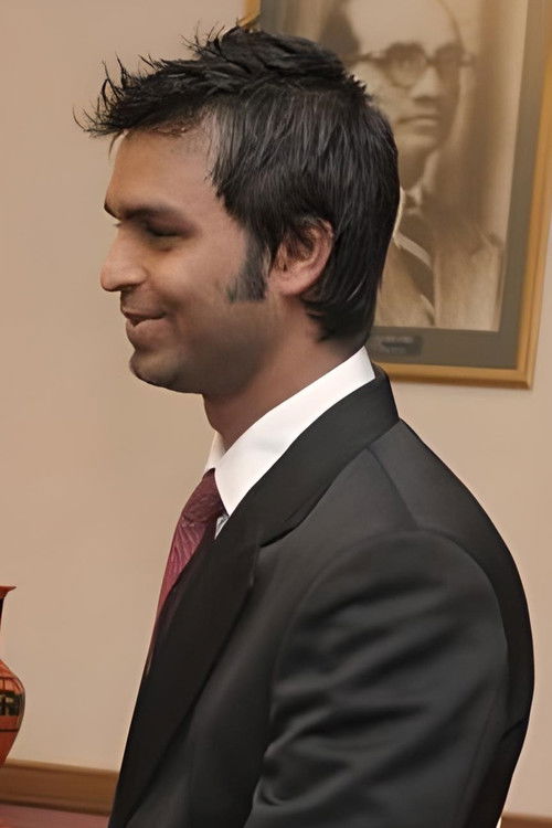 Lufshan Shakeeb as Ahmed