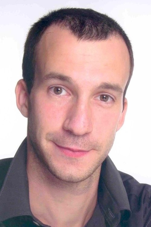 Cyprien Fouquet as Paysan du bar