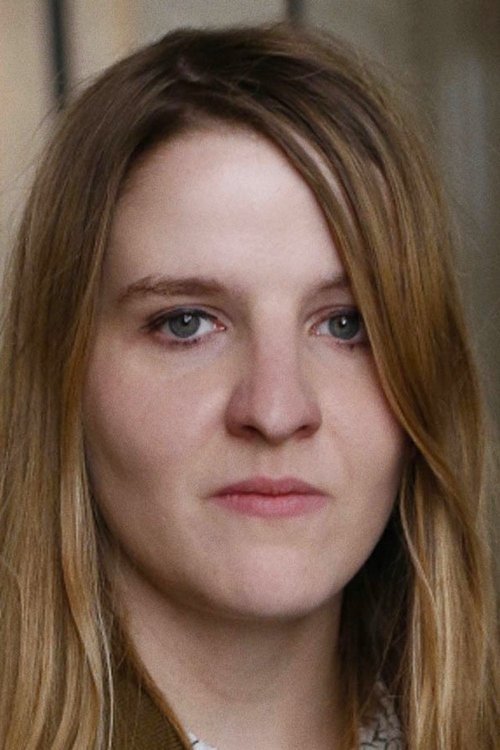 Helene Hegemann as Bocklose Praktikantin