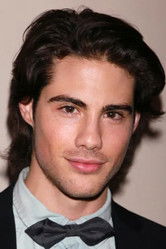 Francisco San Martin as Aiden