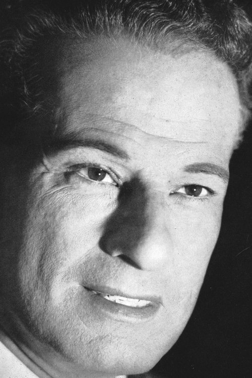 Corrado Annicelli as diplomatico russo