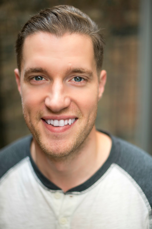 Jared Hacker as Tony