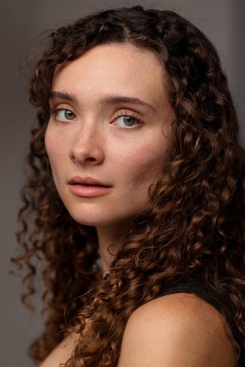 Lestonja Diaz as Ellis