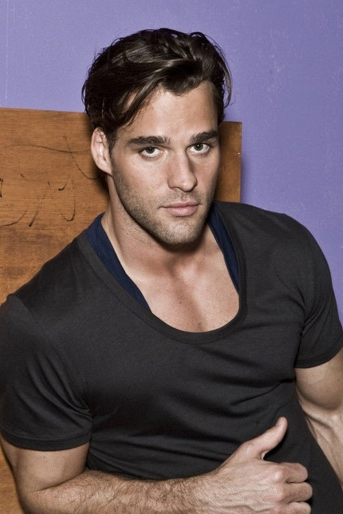 Thierry Pépin as Danny