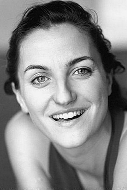 Tatiana Lepore as Divina's makeup artist