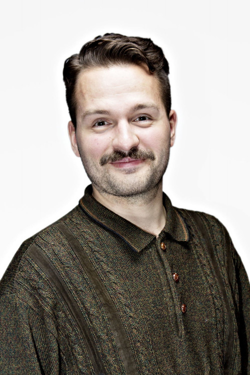 Hasse Hope as The Great Big Beast (voice)