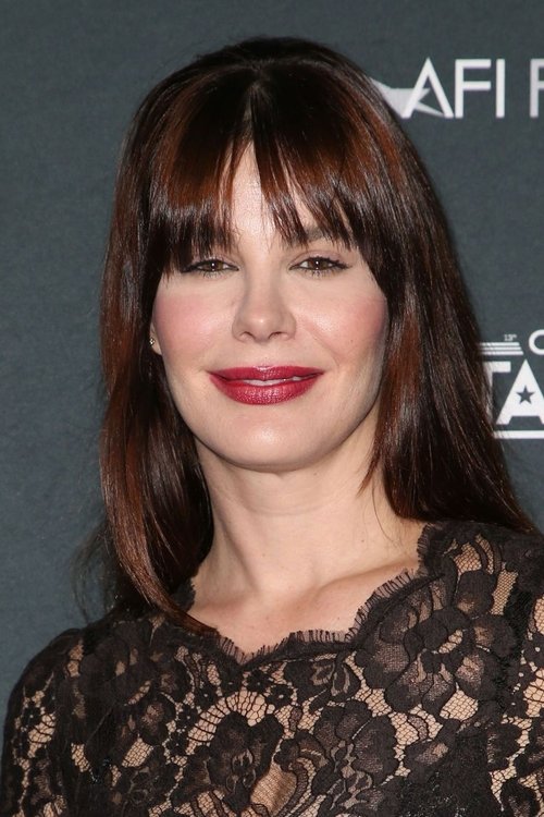 Lucila Solá as Iris