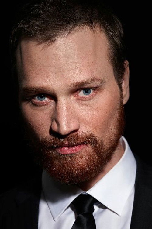 Lauri Tanskanen as Ville