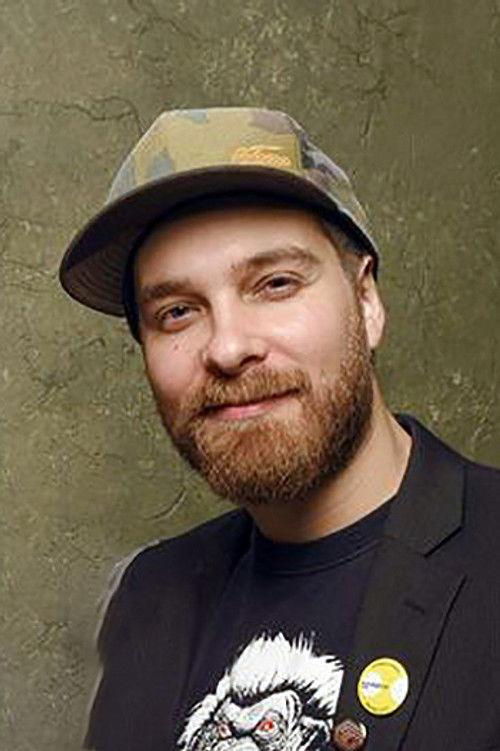 François Simard as Goro