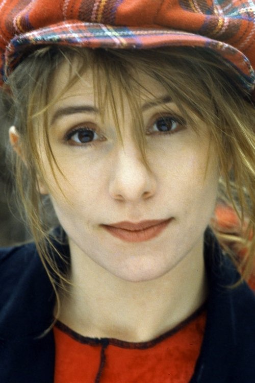 Nina Morato as Marie