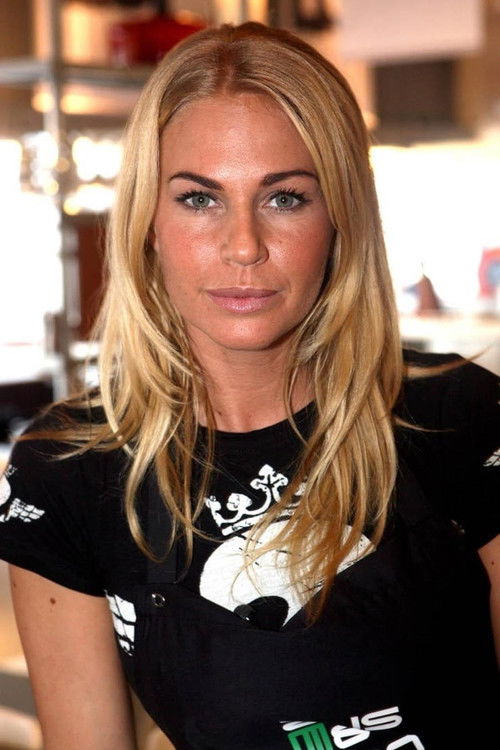 Ellemieke Vermolen as Self - Host