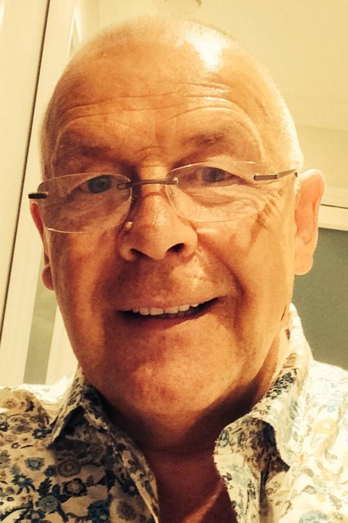 Colin Solman as Self (voice)