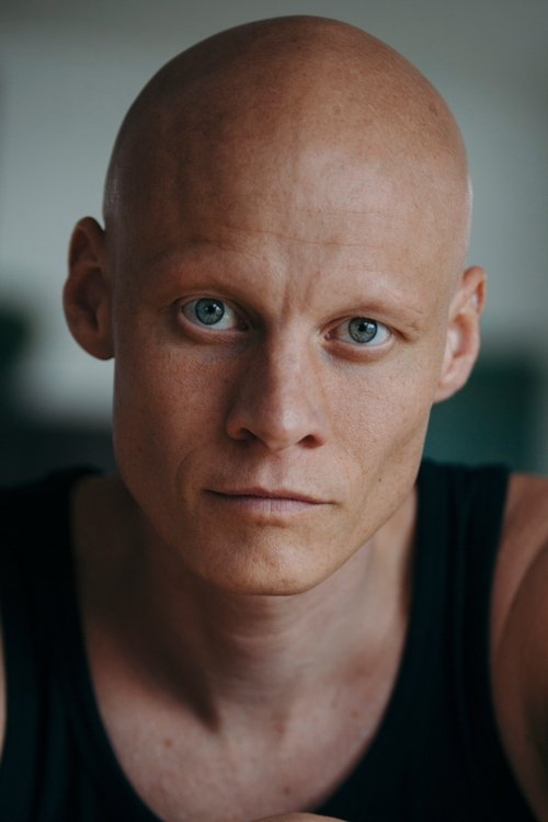 Tómas Lemarquis as Nói Kristmundsson
