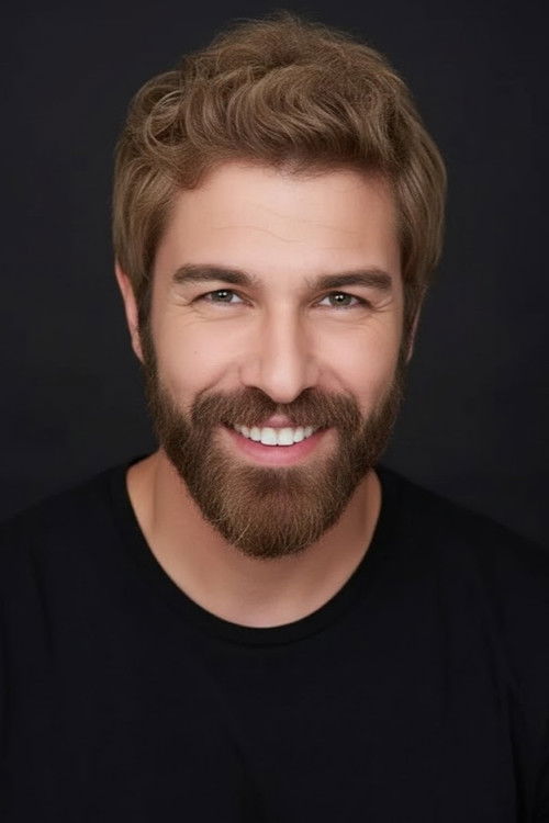 Furkan Palalı as Yiğit