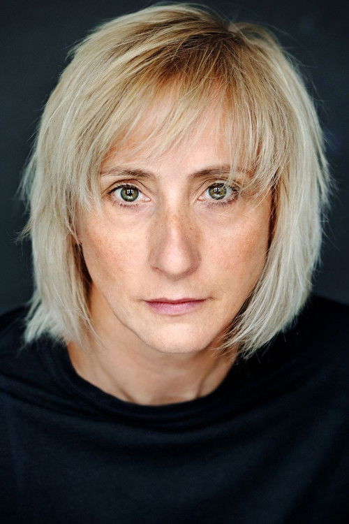 Maria Gundolf as Anne Schmidt