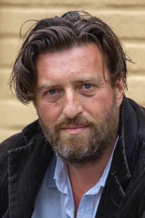 Thierry Hellin as Loïc's Father