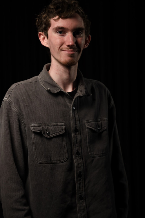 Sean Valutkevich as Greg Simmons