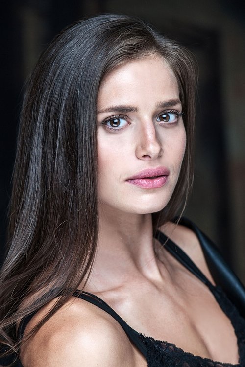 Rachel Sellan as Polly