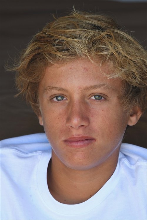 Evan Naroditzky as Wilson