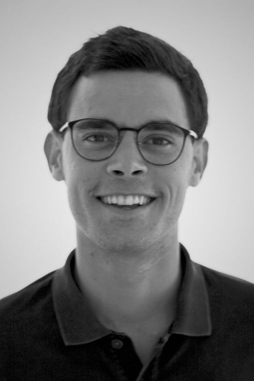 Álvaro Pérez Revert as 